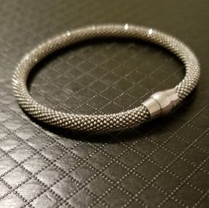 925 Sterling Silver Bangle Bracelet